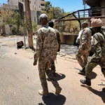 احتجاز وتعذيب المدنيين..”هيومن رايتس ووتش” يرصد انتهاكات في مناطق سيطرة الجيش السوداني