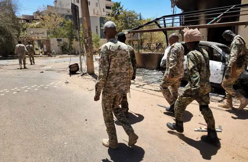 احتجاز وتعذيب المدنيين..”هيومن رايتس ووتش” يرصد انتهاكات في مناطق سيطرة الجيش السوداني